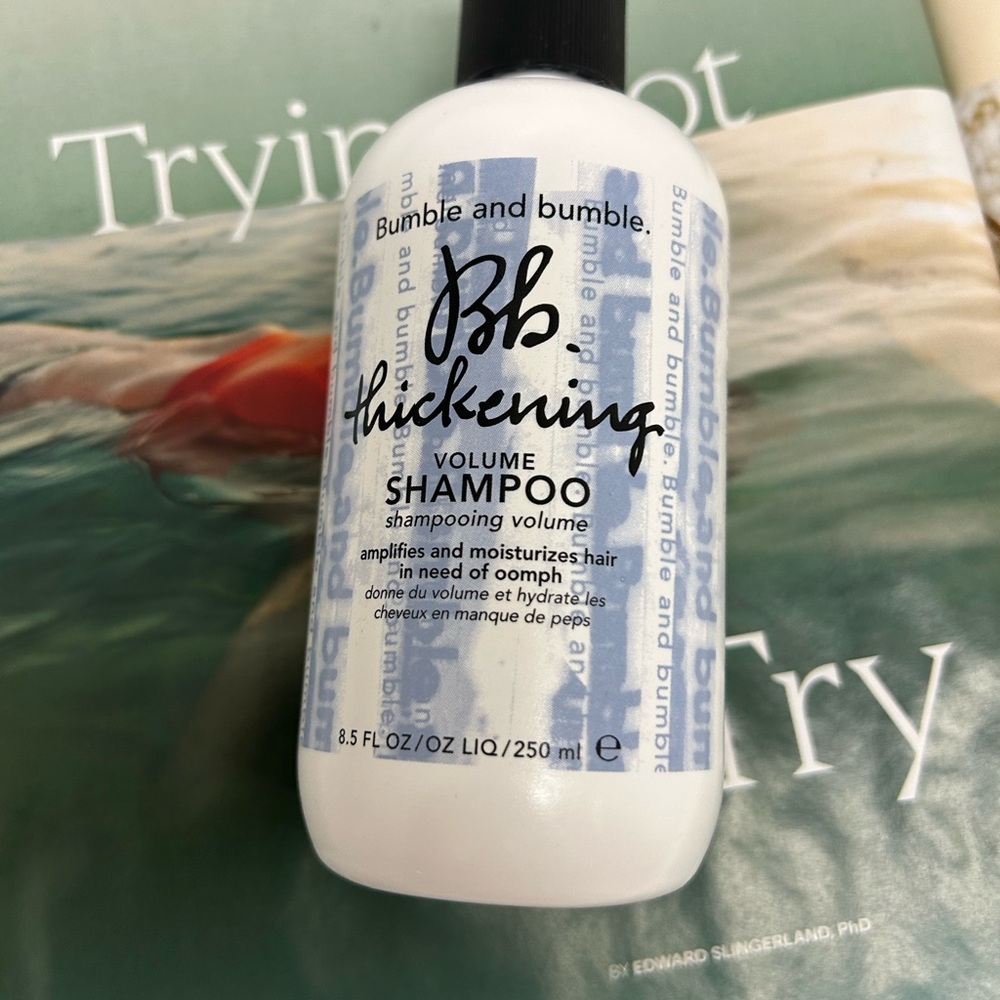 Bumble &‎ Bumble Thickening Volume Shampoo 250ml new fresh - Picture 2 of 11